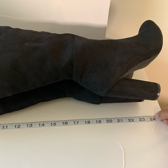 JustFab Over the Knee High Faux Suede Round Heel Boots Black Size 7 - Picture 11 of 13